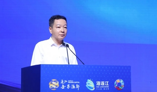 连江县委书记陈劲松在致辞中说,本届县委县政府牢固树立和践行大食物