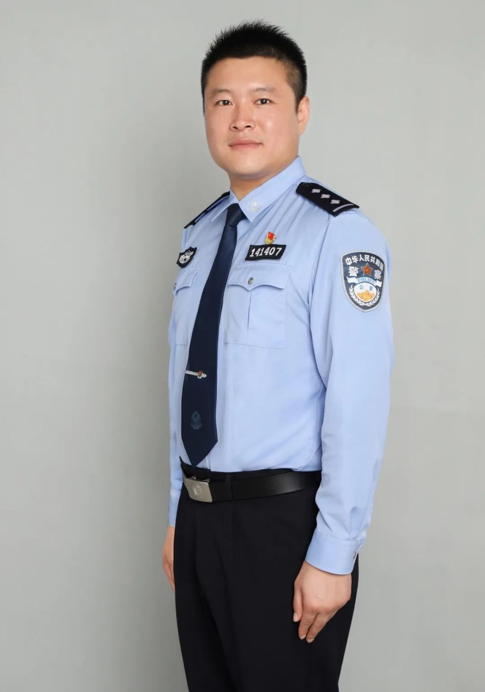 现场直播15位派出所所长公开比武展"枫"姿