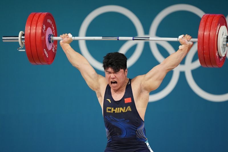巴黎奥运会|大力士!刘焕华夺得举重男子102公斤级金牌