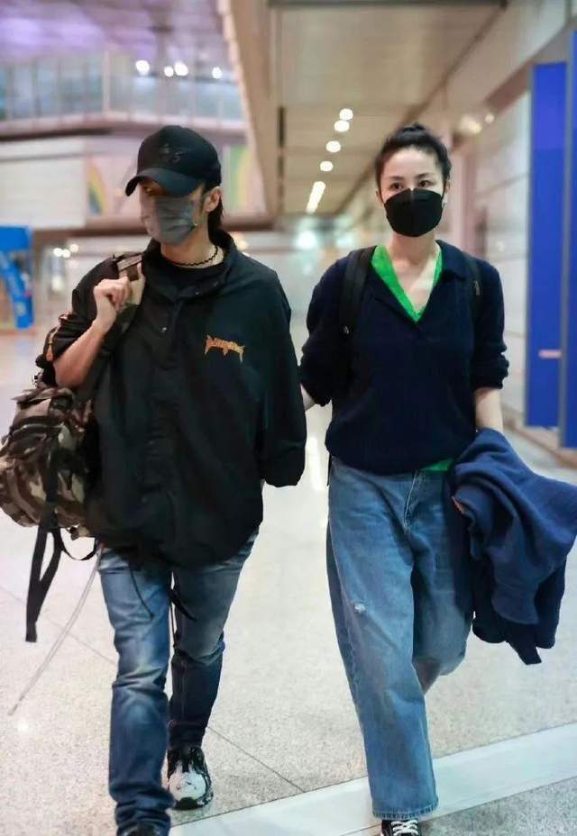 李亚鹏欠4000万成被执行人,王菲跟他离婚或与他投资失败有关_腾讯新闻