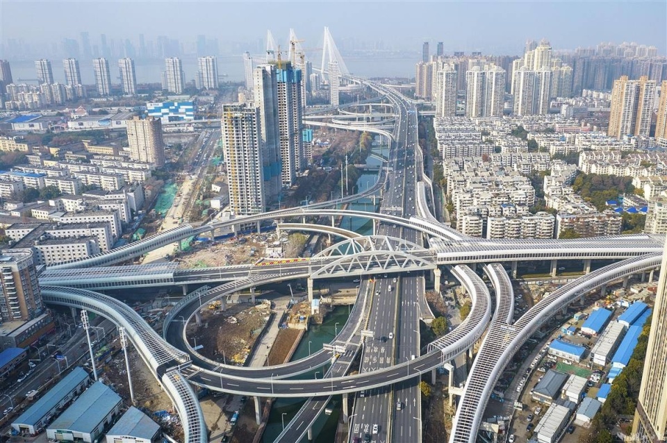 武汉友谊大道快速化项目罗家港互通立交全线通车_腾讯新闻