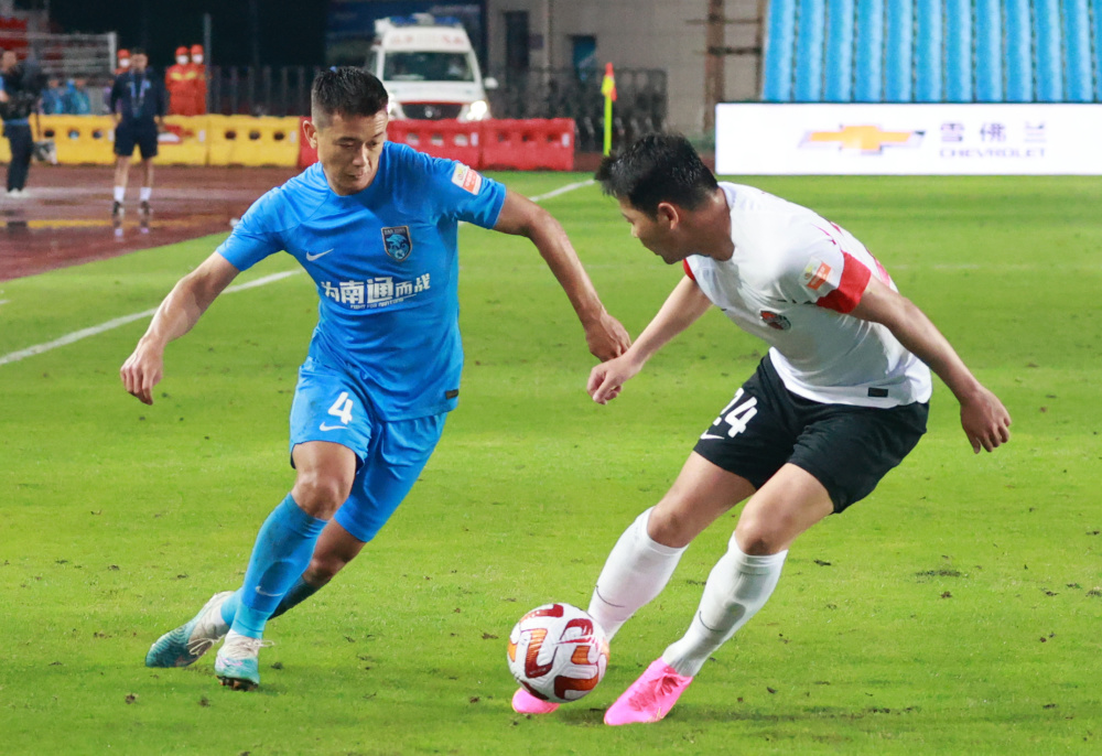体育足球中超南通支云胜青岛海牛