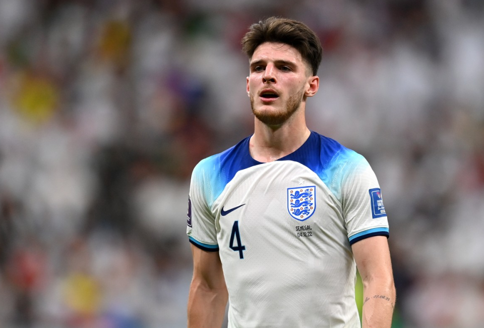 唯独他不可取替德克兰赖斯撑起三狮军团中场