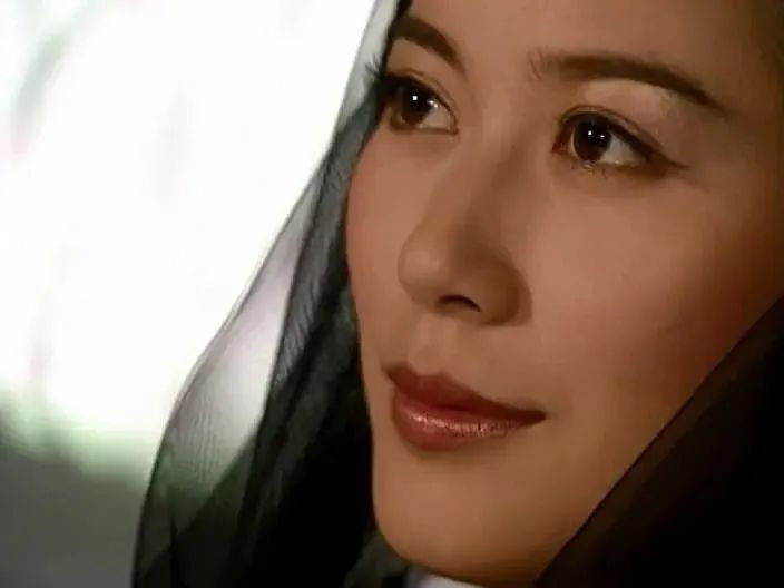 国产剧姐弟恋也降级了?