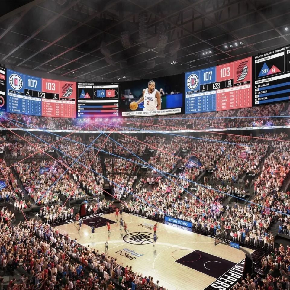 此外,鲍尔默豪掷十几亿美元,帮快船修建了新球馆.