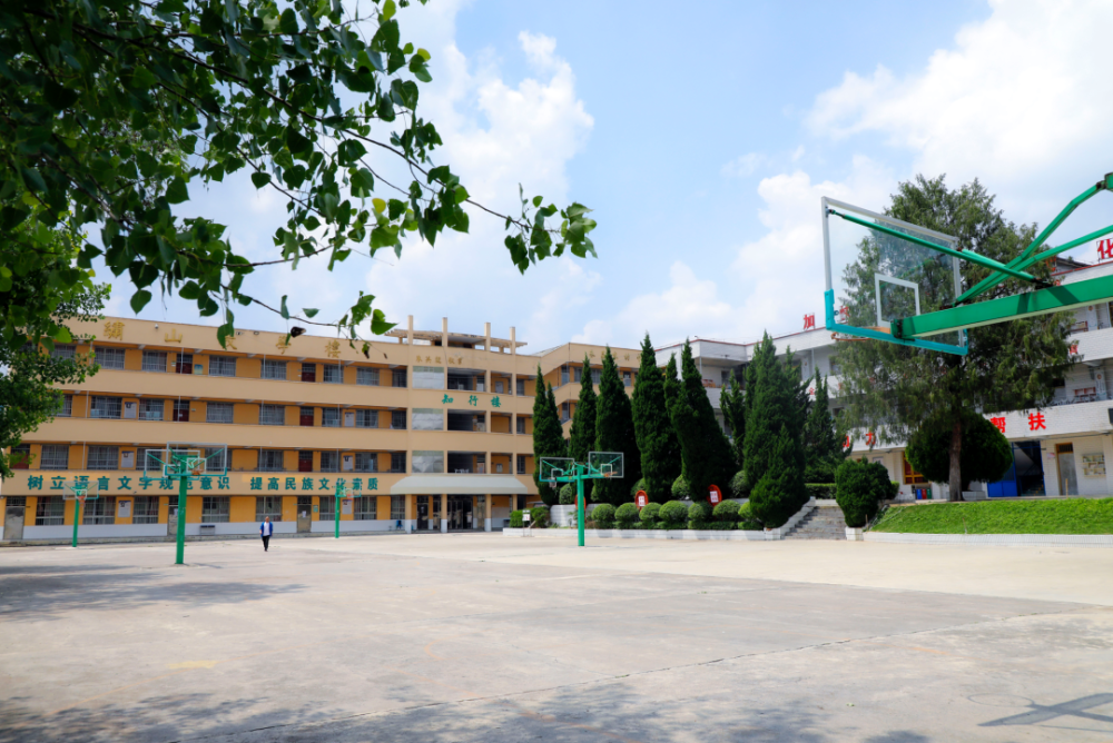 毕节这所中学改扩建预计年底投用