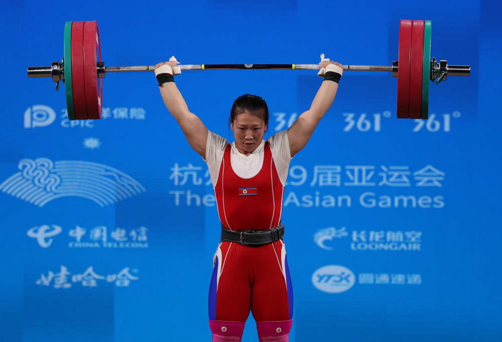 举重——女子64公斤级赛况_腾讯新闻