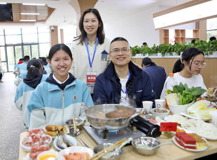 玉环这所学校送出的礼物,让学生大呼"太惊喜"!