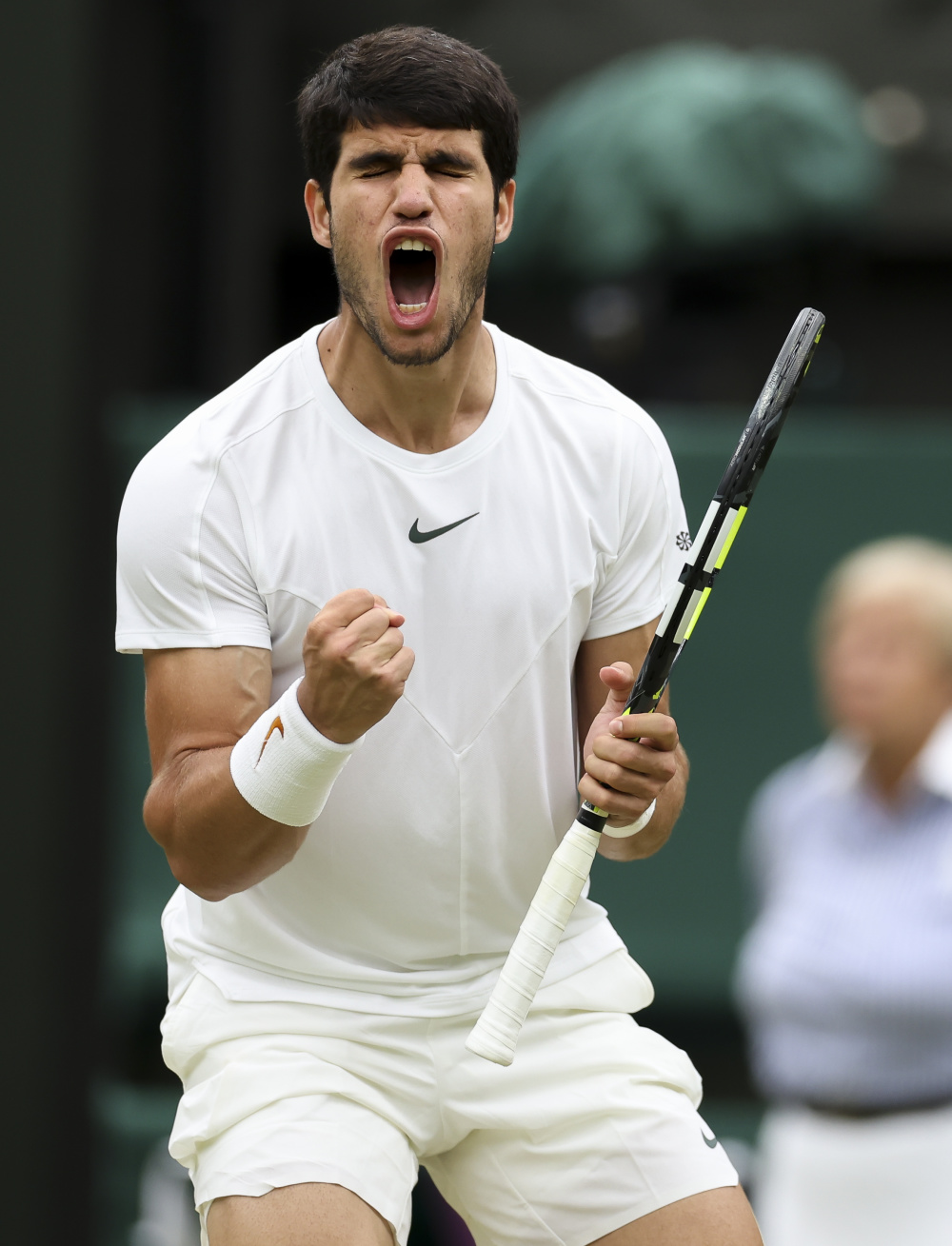 体育网球温网阿尔卡拉斯男单晋级