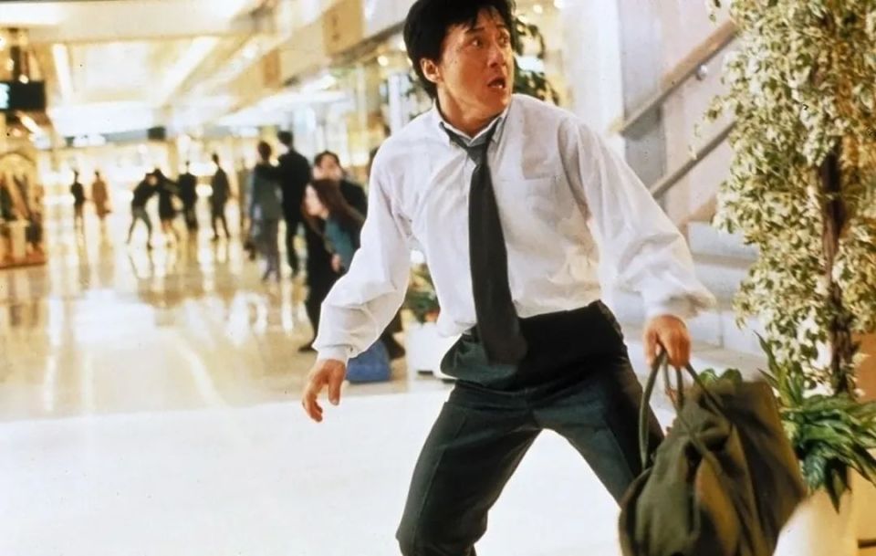 成龙10次金像奖最佳动作指导奖,战胜了多少武术指导大师和经典电影?