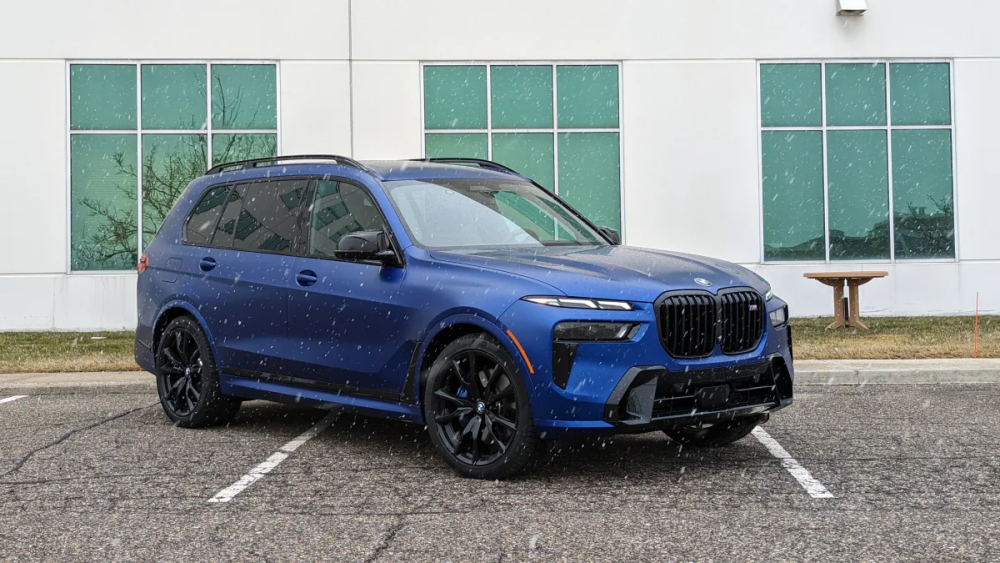 豪华大气而又运动宝马x7m60i大量实拍图发布