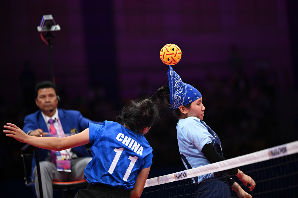 杭州亚运会藤球女子单组预赛中国队不敌印度队
