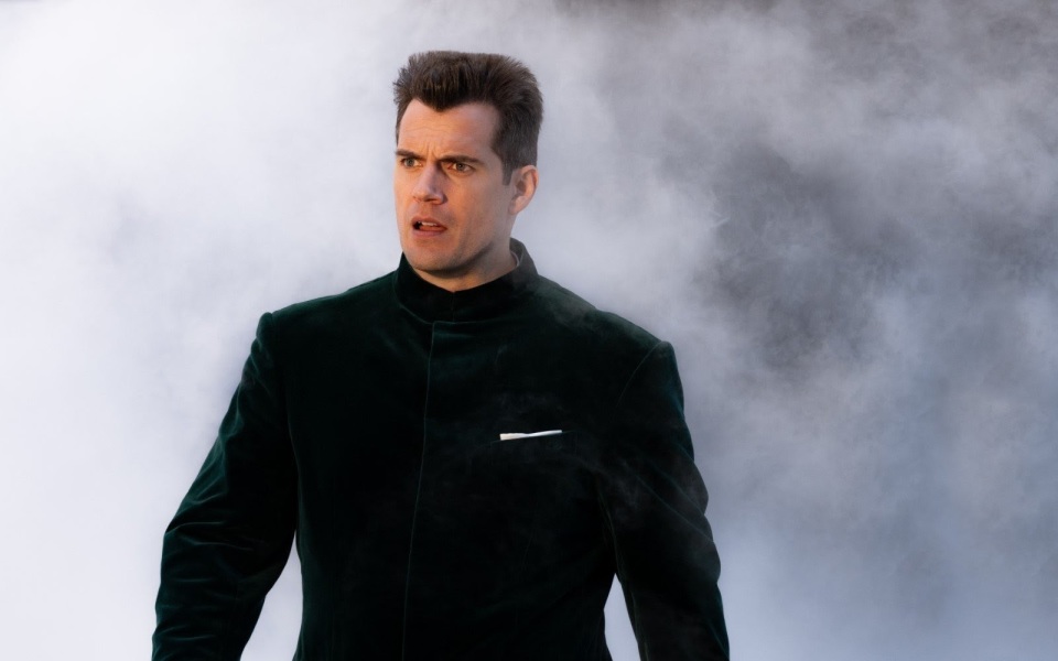 "超人"亨利·卡维尔《阿盖尔:神秘特工》挑战平头造型|揭秘_腾讯新闻