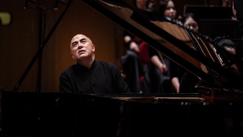 钢琴家孔祥东狂飙两部巨作,爆款开启新年乐章_腾讯新闻