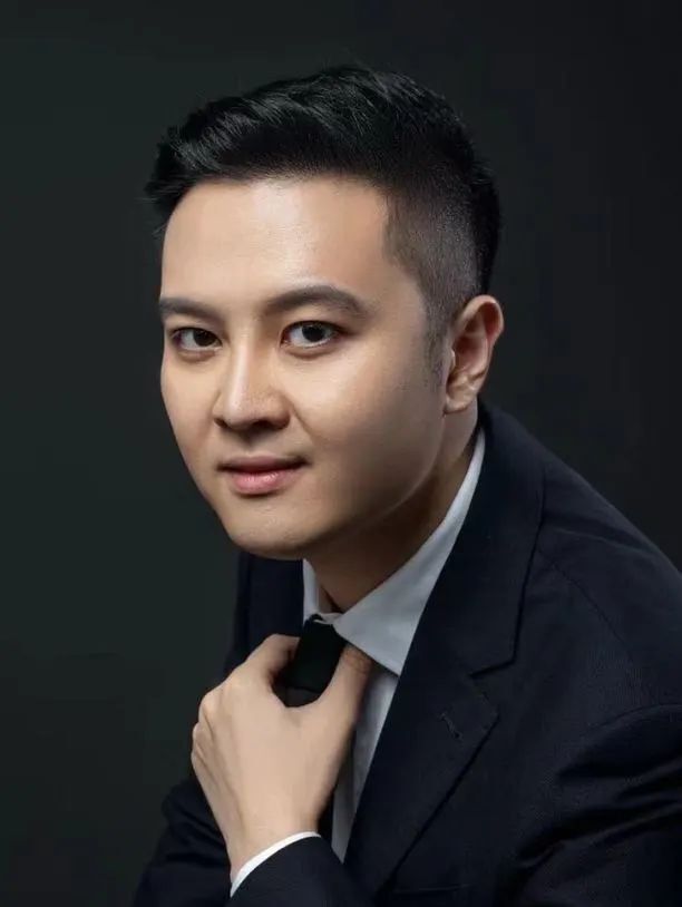 对话胡润U30 | 华榕国际董事长黄思榕：投资要勇于发现新趋势，专注对行业的思考及未来生活的理解_腾讯新闻