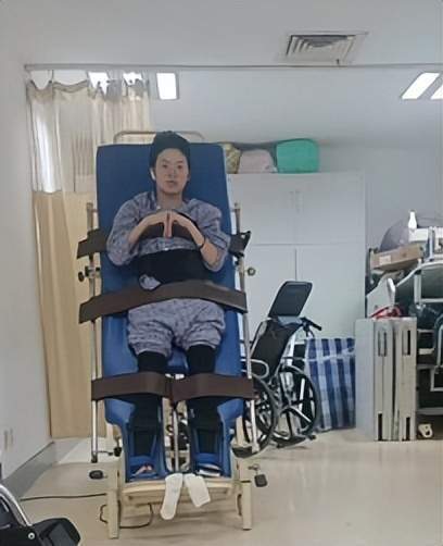 23岁高位截瘫女孩的命运突围我要以最好的状态等奇迹出现