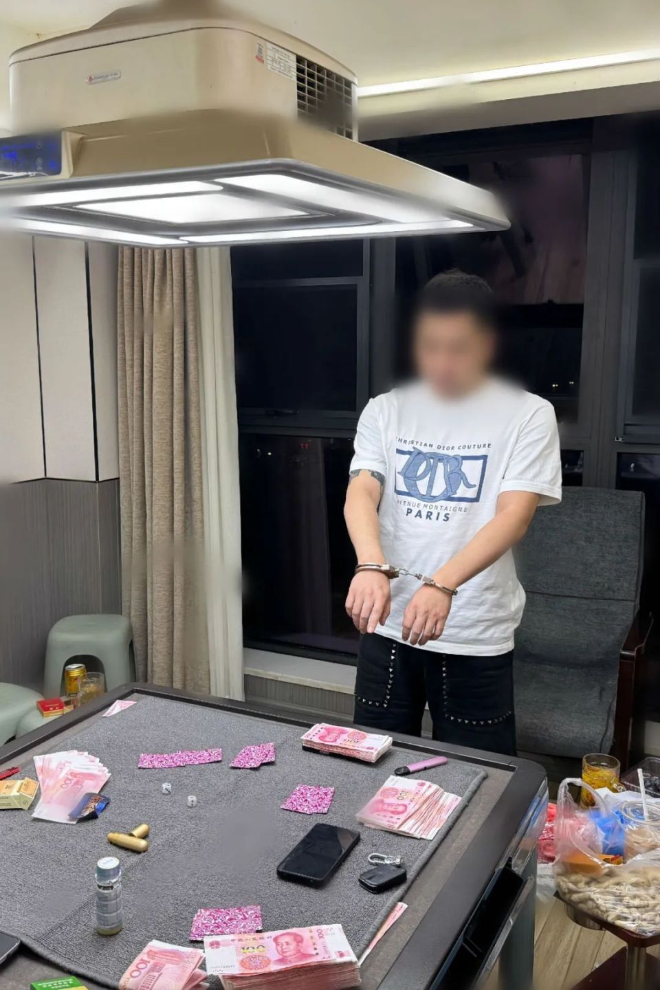 7人被抓!罗江警方捣毁一聚众赌博窝点
