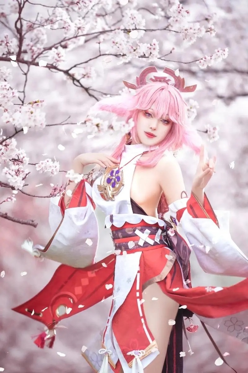 再者,每个漫展都有其特定的主题和受众群体,这也可能影响角色扮演者的