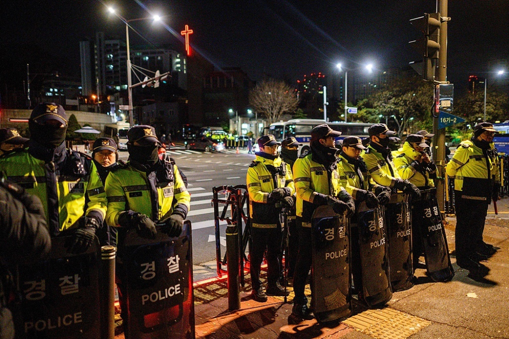 韩国政坛再生变 朝野政党“统一战线”推进弹劾 尹锡悦：奉陪到底  第2张