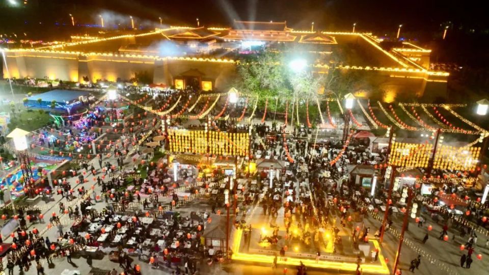 【文化旅游】新和县:丰富夜间文旅体验 点亮城市"夜经济"