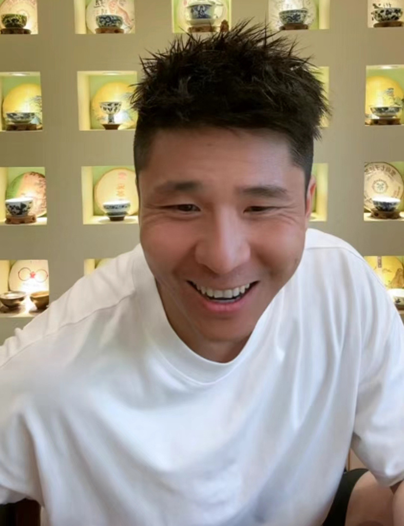 赵明剑:我去昆山第一场踢得像坨屎,佛山支持我回家