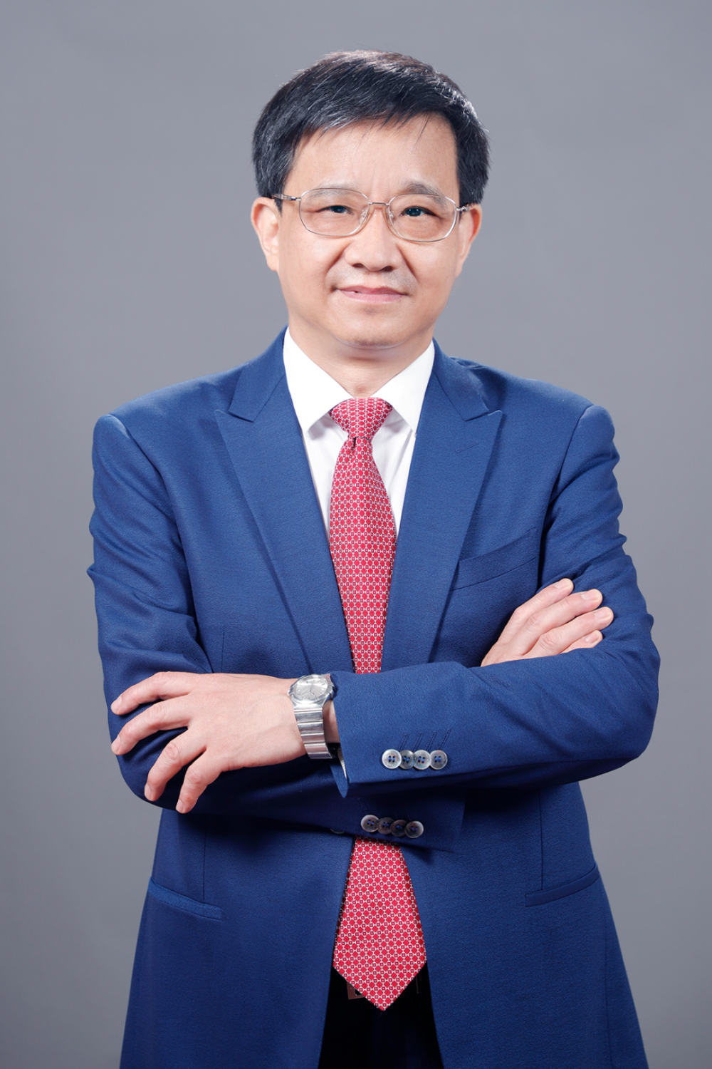 逸仙荣光 | 王景峰教授荣获“全国卫生健康系统先进工作者”_腾讯新闻