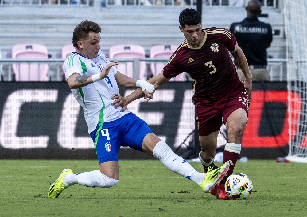 足球友谊赛意大利胜委内瑞拉