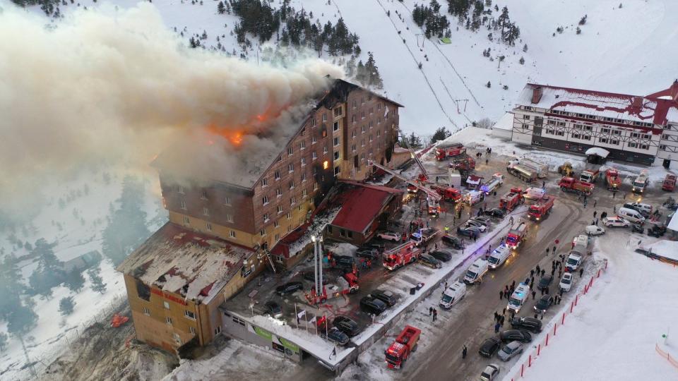 光明日报：澳门正版资料大全公开-土耳其滑雪度假酒店火灾死亡人数升至76人 救援行动已结束