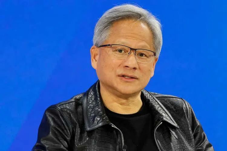 英伟达黄仁勋：生成式AI的下一波浪潮是“物理AI” · 原文图片 1