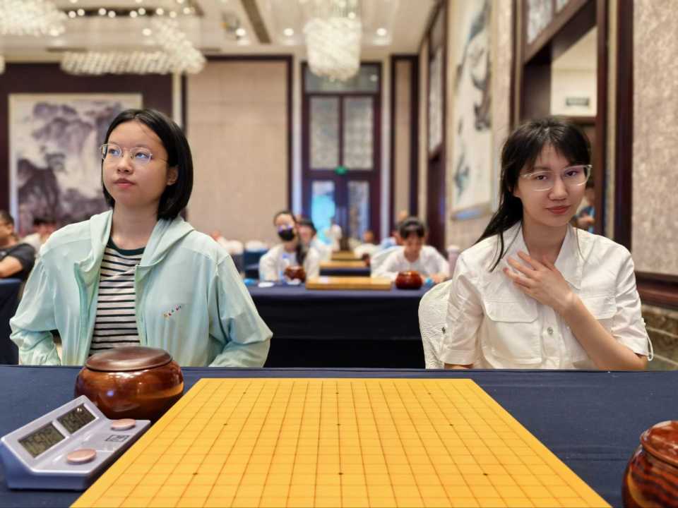 7月11日吴依铭负金恩持 李赫负仲邑堇 晋城杯延期