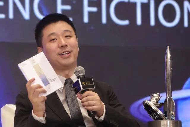 家更是在国内文化领域露出峥嵘,如于爱成,汤奇云等理性思辨的学术评论