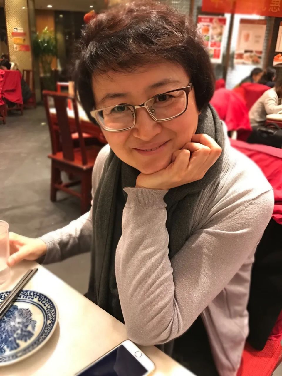 王食欲vs永爱:肯定"鸡娃"的女儿与后悔"鸡娃"的妈妈