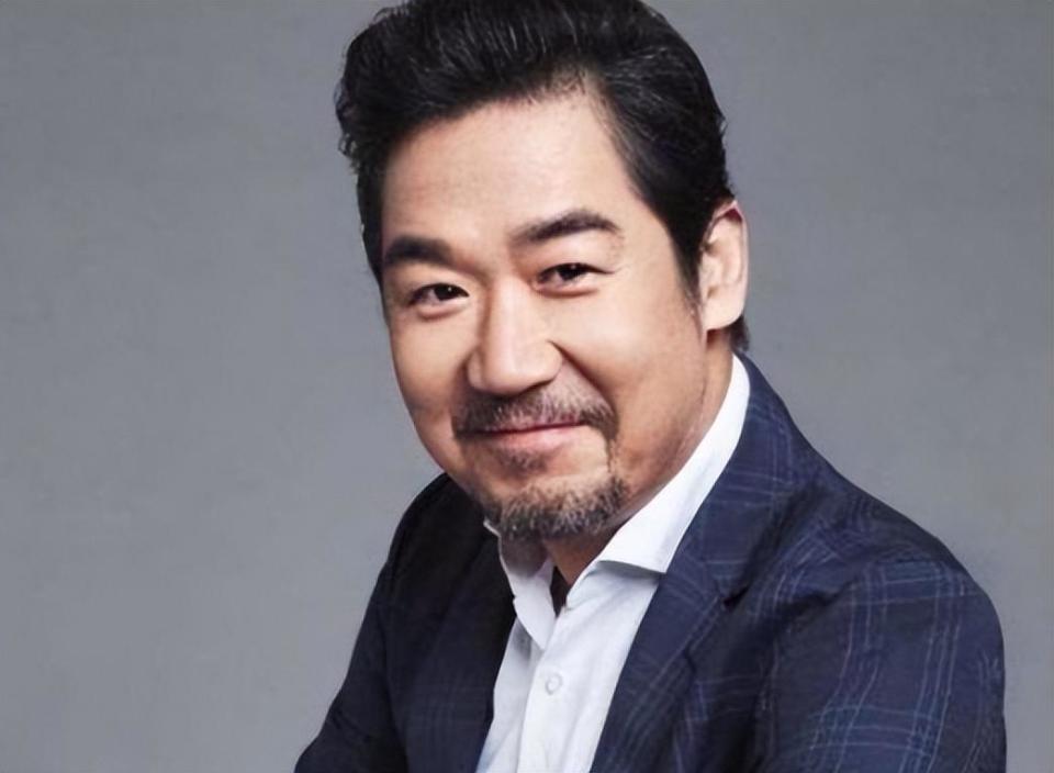 从德艺双馨到跌落神坛68岁的张国立如今过得如何