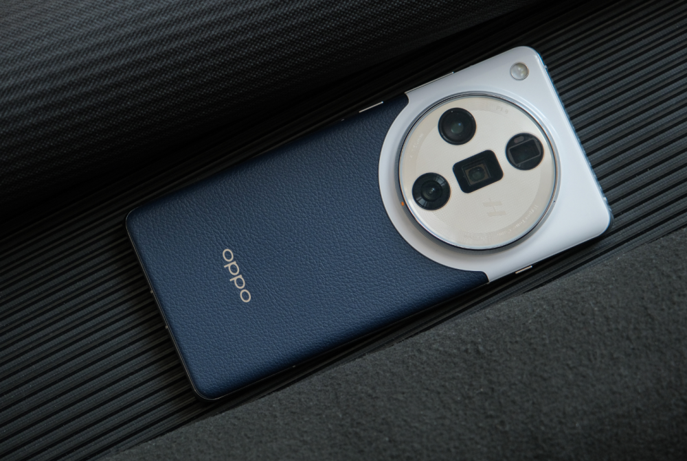 oppo跻身2023年中国手机市场份额前三折叠旗舰立大功