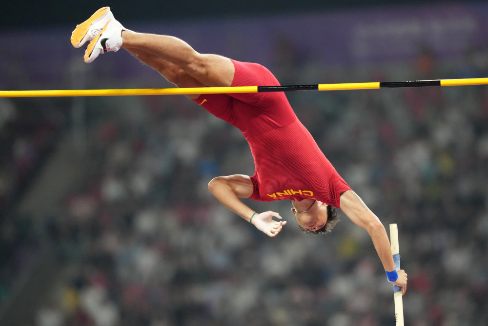 田径男子撑杆跳高决赛赛况