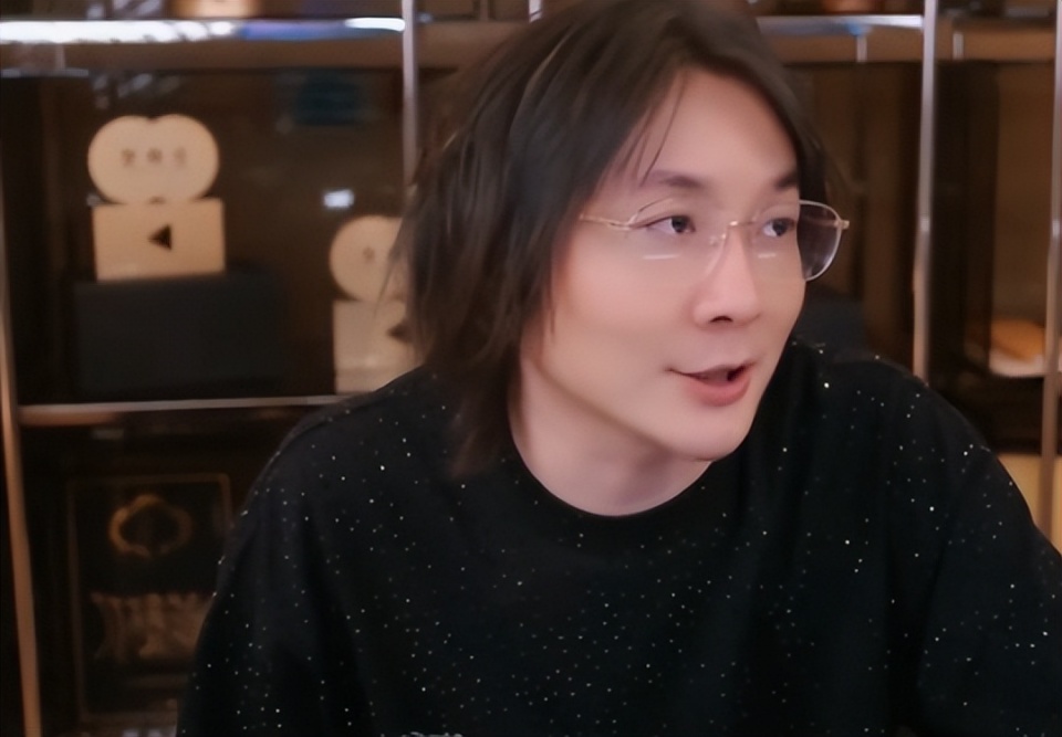 王者一哥要换人了？张大仙直播热度下滑严重，坦言后悔换游戏了_腾讯新闻
