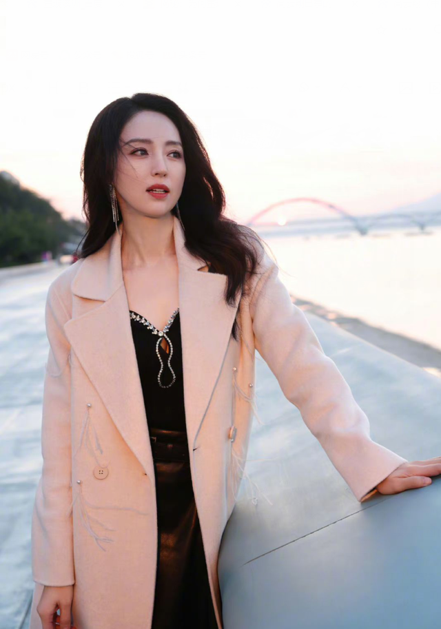 曝高云翔已再婚生女,孩子上幼儿园惹争议,本人改名告别过去