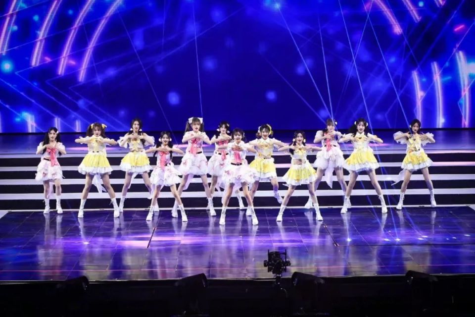 snh48hll图片