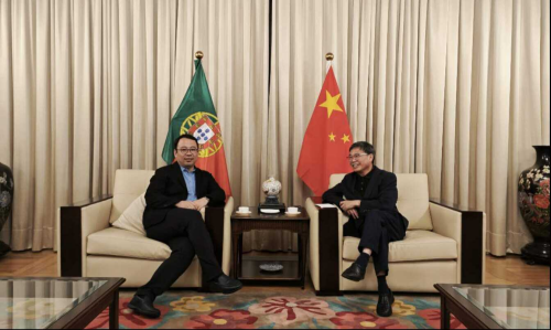 驻葡萄牙大使赵本堂会见中国侨联中医专家团