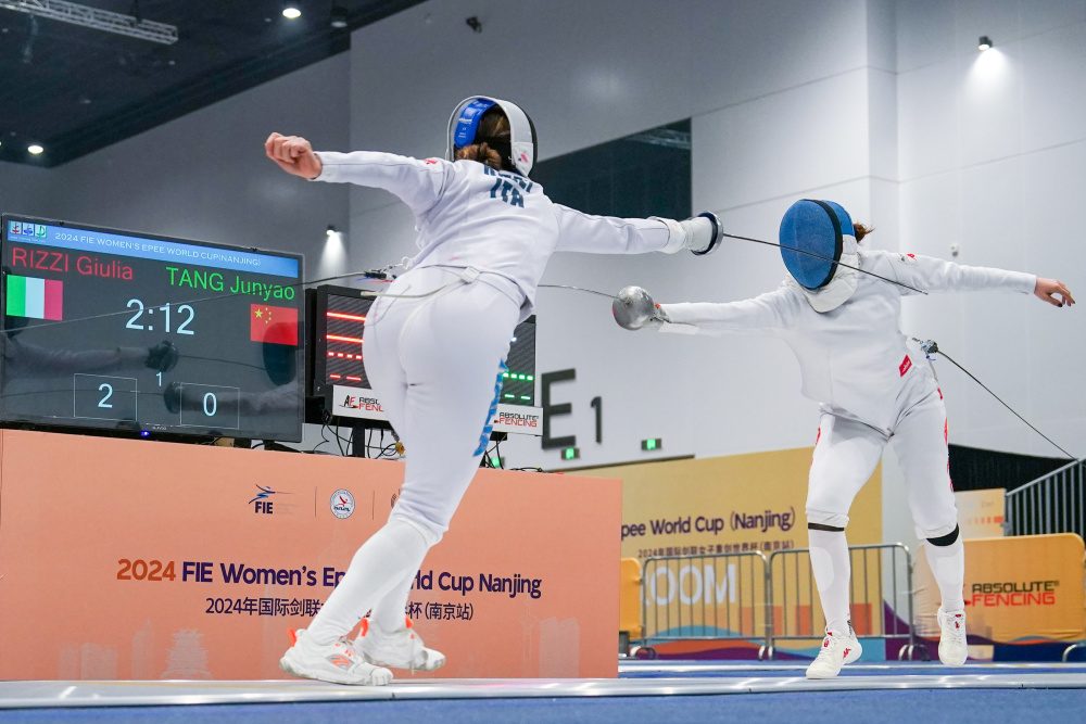 击剑女子重剑世界杯南京站个人赛唐君瑶无缘半决赛