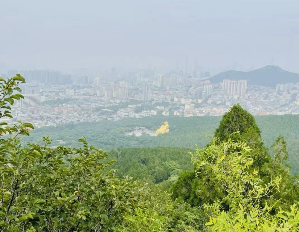 易县千佛山风景图片