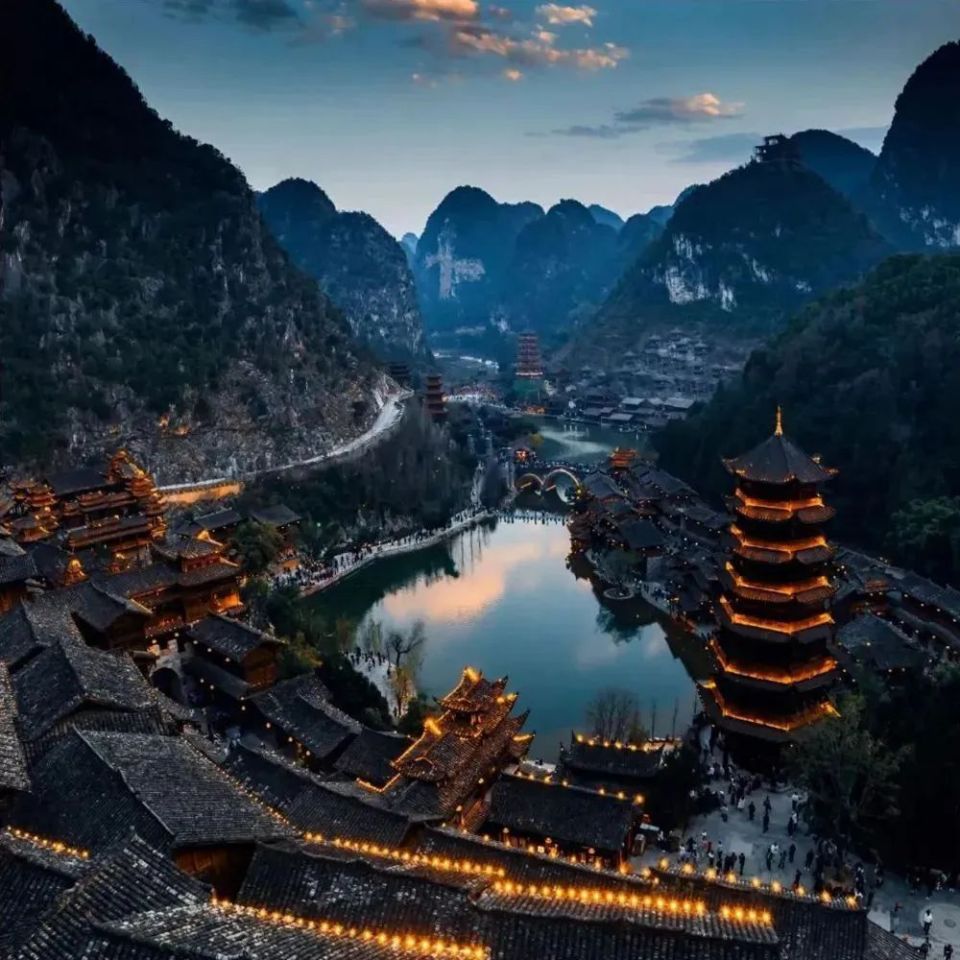 "第十八届贵州旅游产业发展大会开幕式将在峰林布依举行,这对我们来说