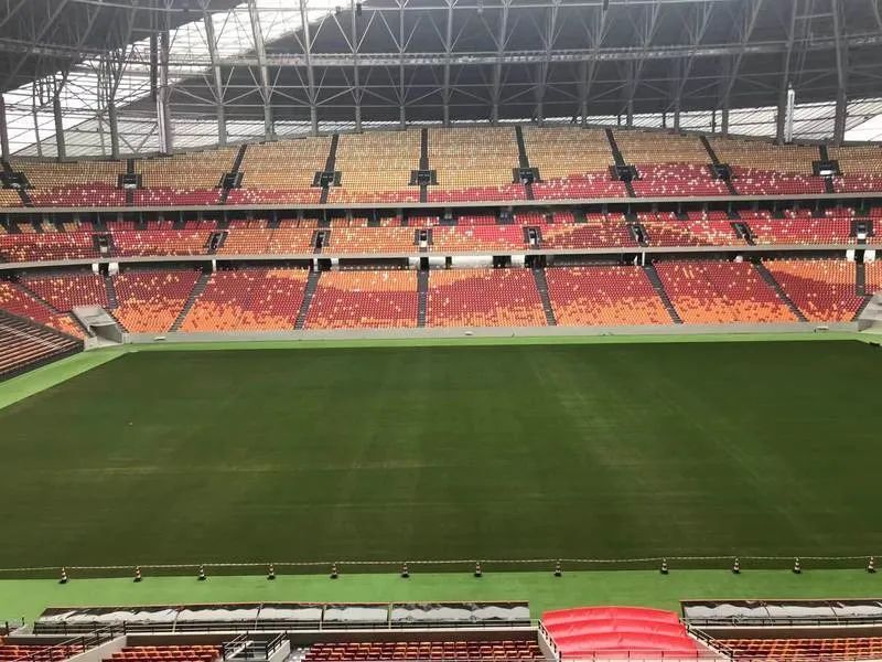 重庆龙兴足球场,山城里能办世界杯半决赛的专业球场 | 探场_腾讯新闻