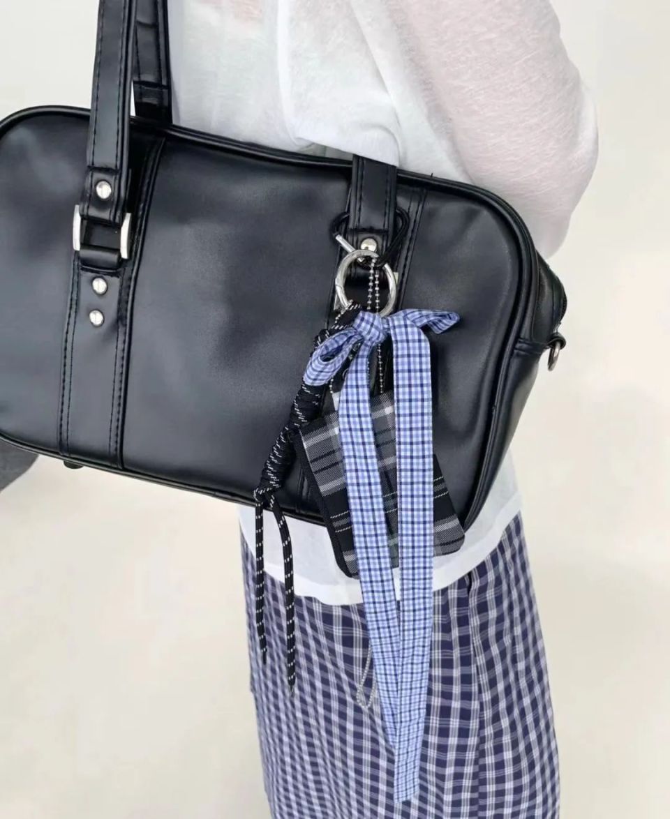 包挂风潮，小挂件撬动大市场_腾讯新闻