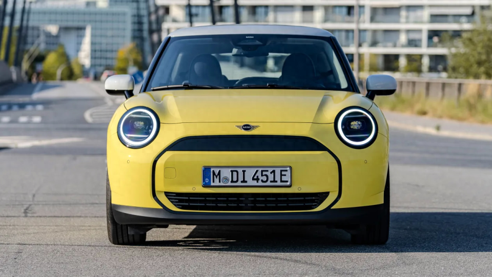 有望于不久之后在国内上市,全新mini cooper纯电动版