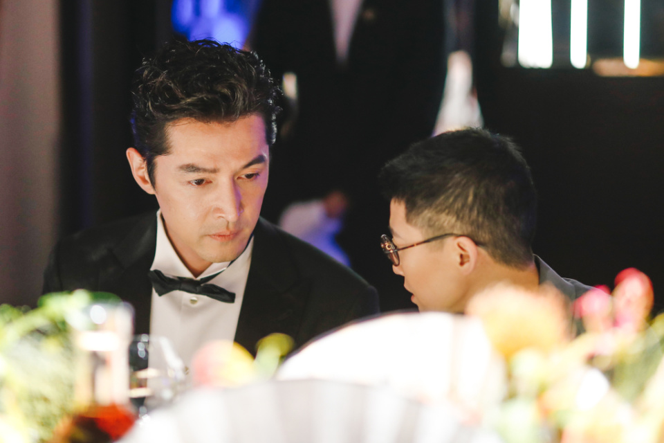 专访胡歌:如果不做演员,生活里的我应该什么样?_腾讯新闻