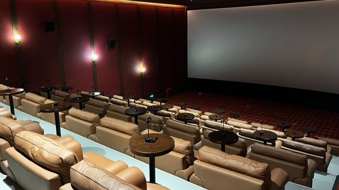 上海影院多元探索系列淡季仍有五成上座率边吃边看如何盘活影院