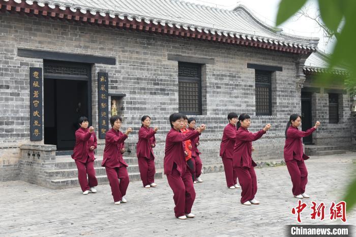 全国300余名形意拳师齐聚河北深州研讨论艺