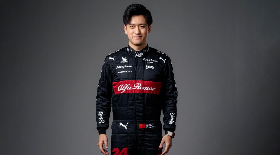 2023年f1收官维斯塔潘和红牛成最大赢家周冠宇拿6个积分