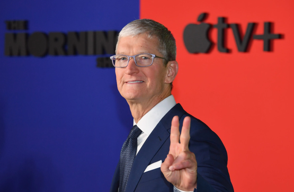 诉讼书中指出,苹果公司ceo库克在6年前的一次分析师电话会议上曾经